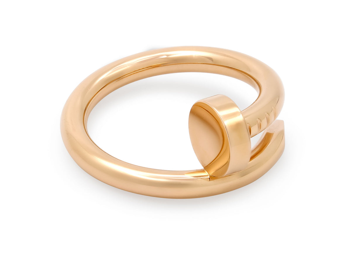 Anillo 'Juste un Clou' de Cartier en oro rosa de 18K, modelo clásico