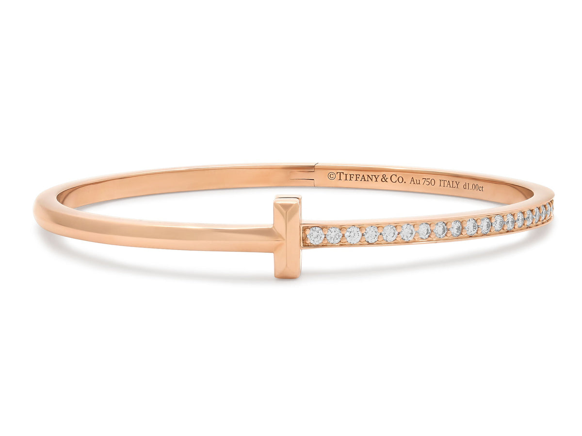Tiffany & Co. Pulsera rígida 'Tiffany T' con diamantes en oro rosa de 18K