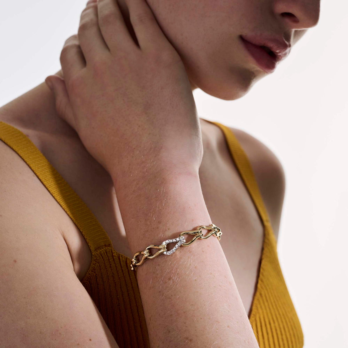 Surf Bracelet, Gold, Diamonds, 8.5MM