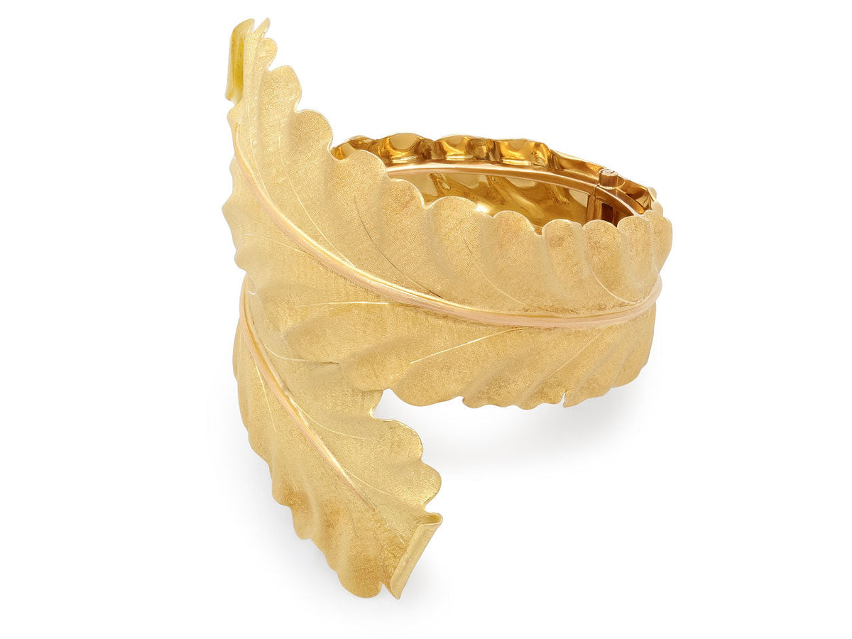 Buccellati Leaf Bangle Bracelet in 18K Gold