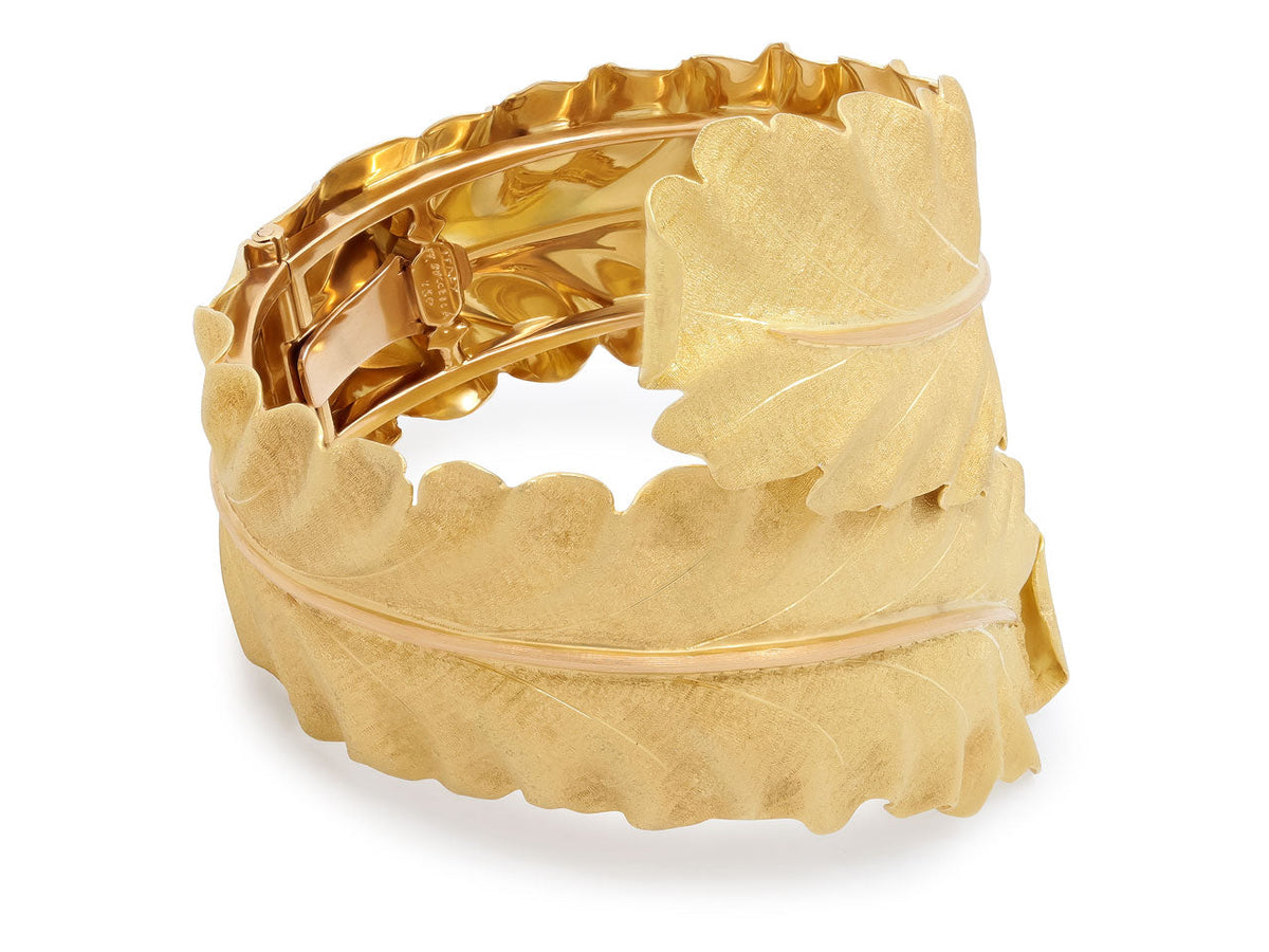 Buccellati Leaf Bangle Bracelet in 18K Gold