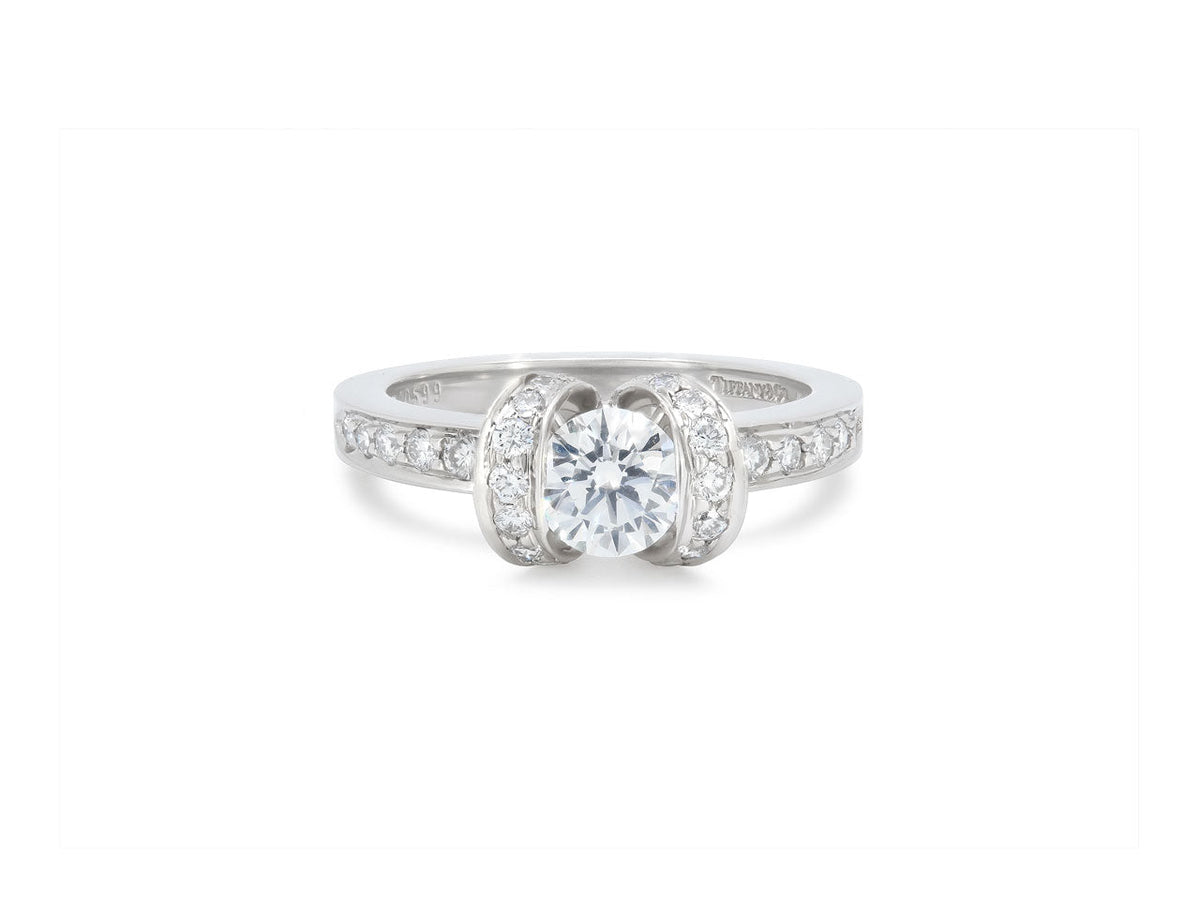 Anillo 'Cinta' de Diamante de Tiffany & Co. en Platino