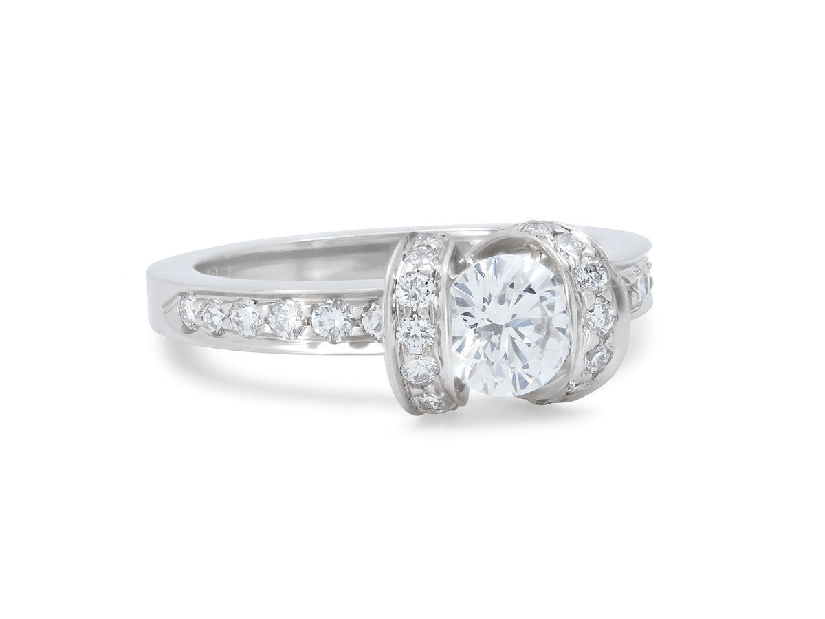 Anillo 'Cinta' de Diamante de Tiffany & Co. en Platino