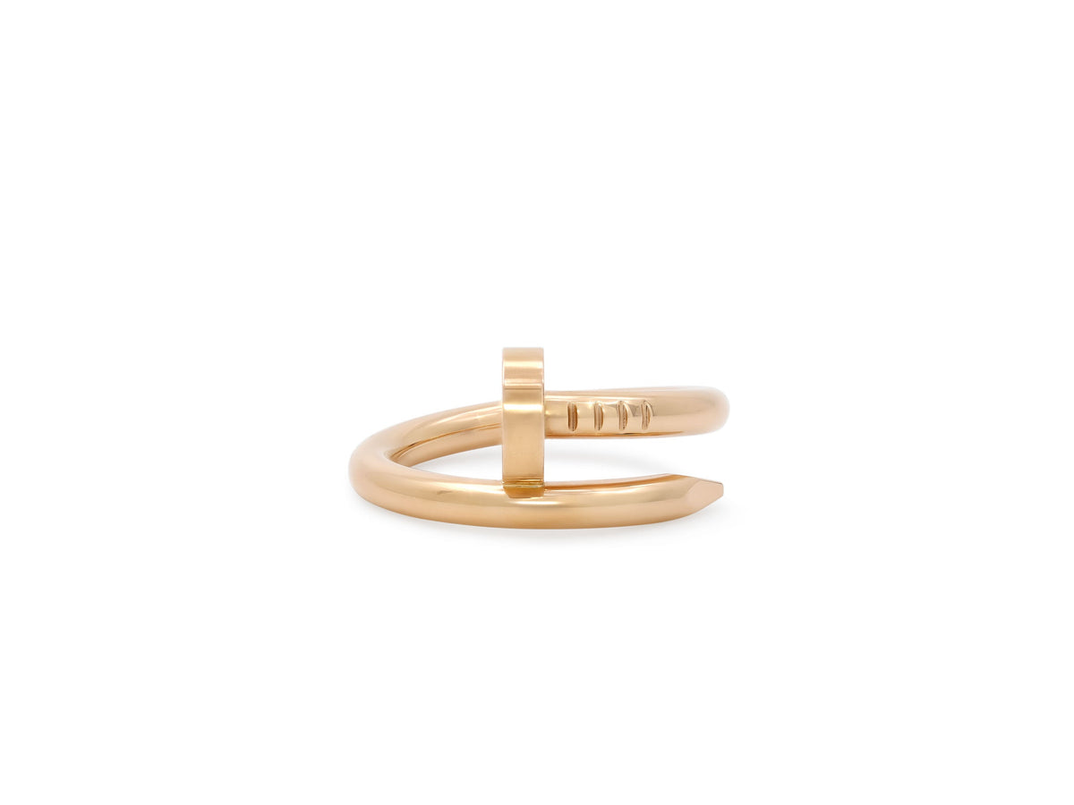 Anillo 'Juste un Clou' de Cartier en oro rosa de 18K, modelo clásico