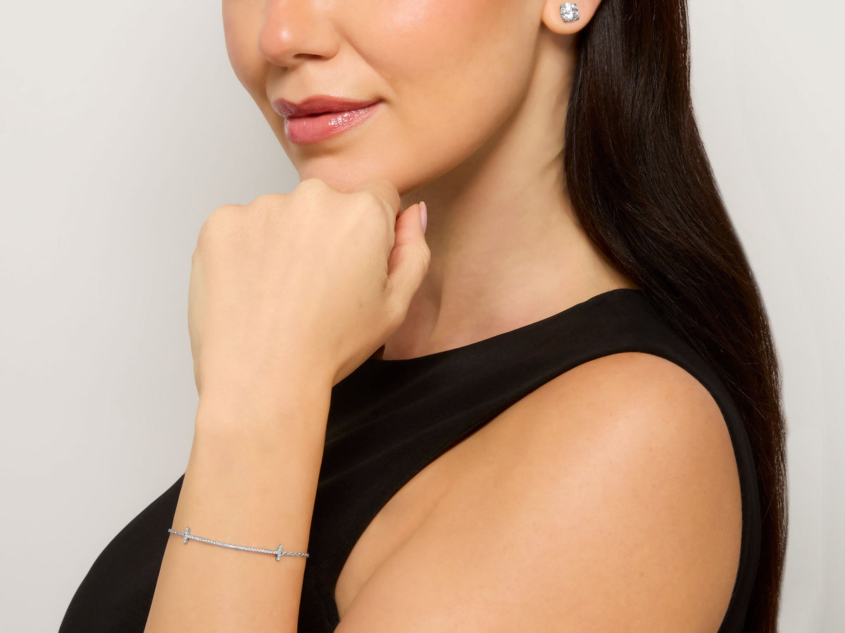 Pulsera de Diamantes 'Tiffany T Smile' en Oro Blanco de 18K de Tiffany & Co.